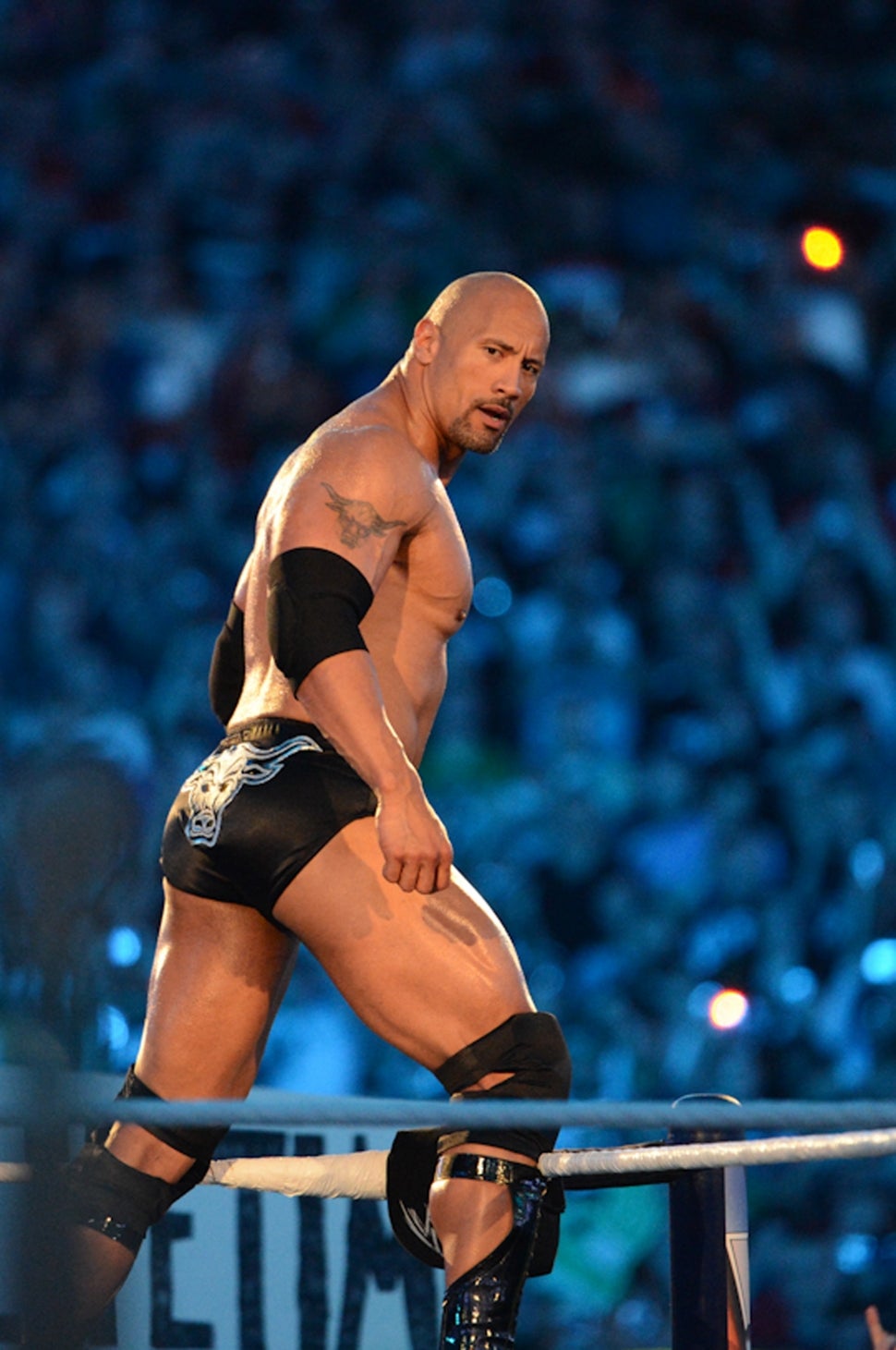Dwayne Johnson On Possible Return To Wwe As The Rock Exclusive Entertainment Tonight