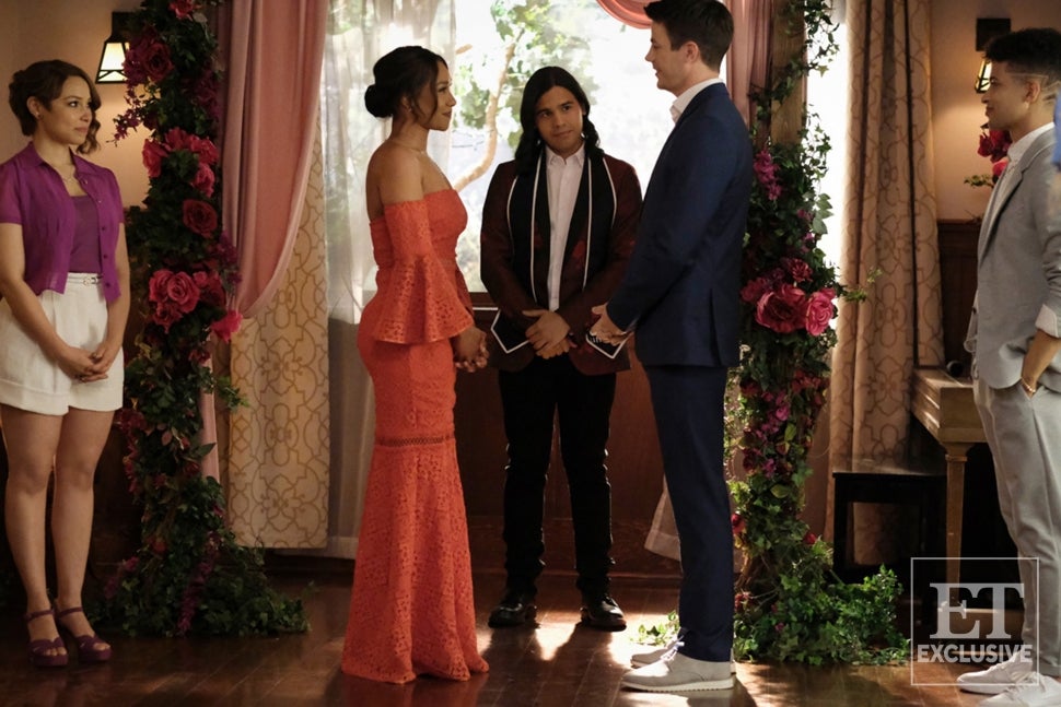 �The Flash� First Look Barry and Iris WestAllen Will