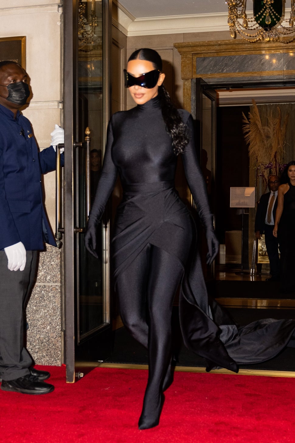 Kim Kardashian Wears Full Glam Makeup Under Her FaceCovering Mask at