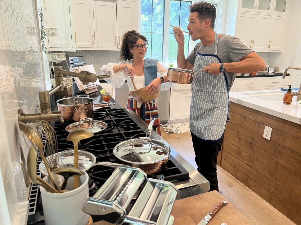 Sarah Hyland and Wells Adams in the Kitchen