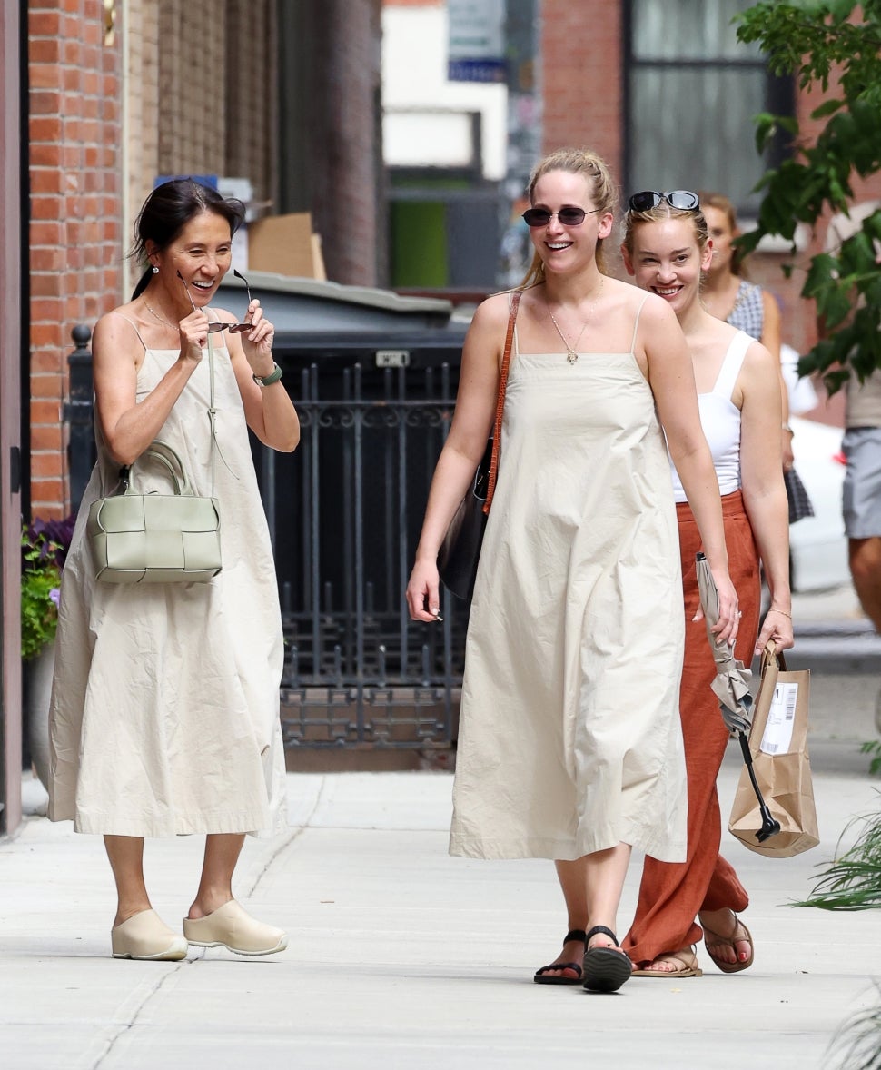 jennifer lawrence outfit