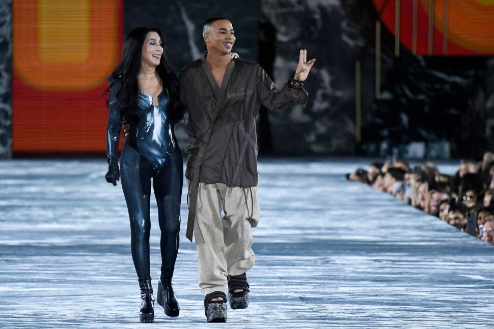 See Cher Strut the Runway in Surprise Finale at Paris Fashion Week ...