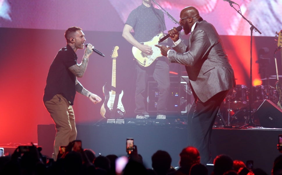 Adam Levine performed with Maroon 5 during his first appearance since cheating scandal