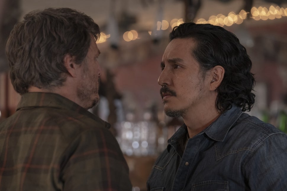 Pedro Pascal's Flannel in 'Last of Us'
