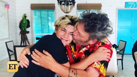 Blake Shelton Showers Gwen Stefani S Son Kingston With Kisses On His 14th Birthday Entertainment Tonight