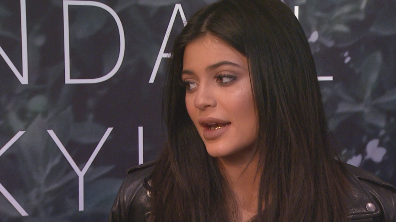 Kylie Jenner Blows Rings of Smoke From E-Cigarette | Entertainment Tonight