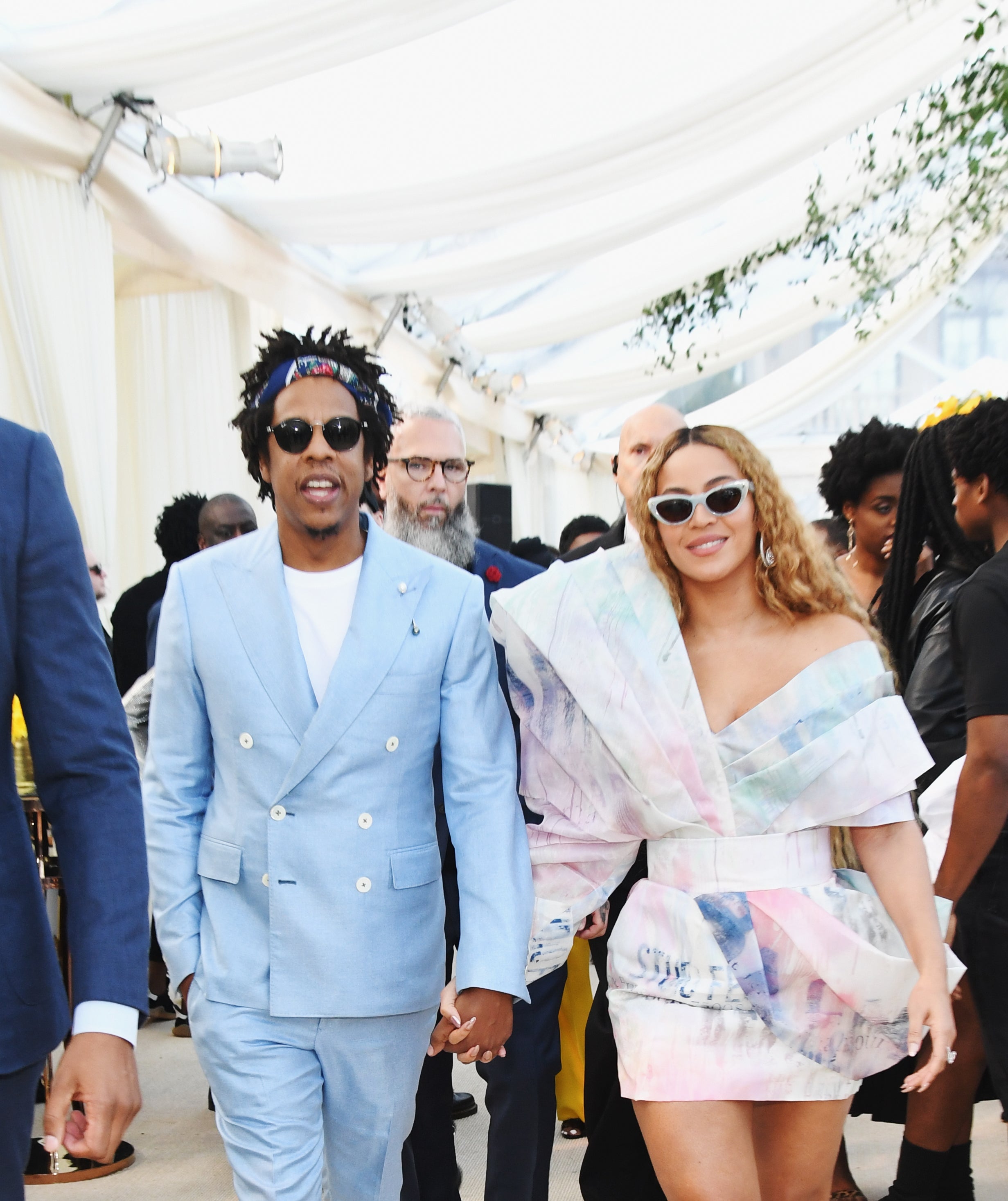 beyonce roc nation brunch dress Beyoncé and JAY-Z Color Coordinate in Stylish Pastel Looks for Coat Size:10 T travel jersey Blue Bridesmaid Dresses by