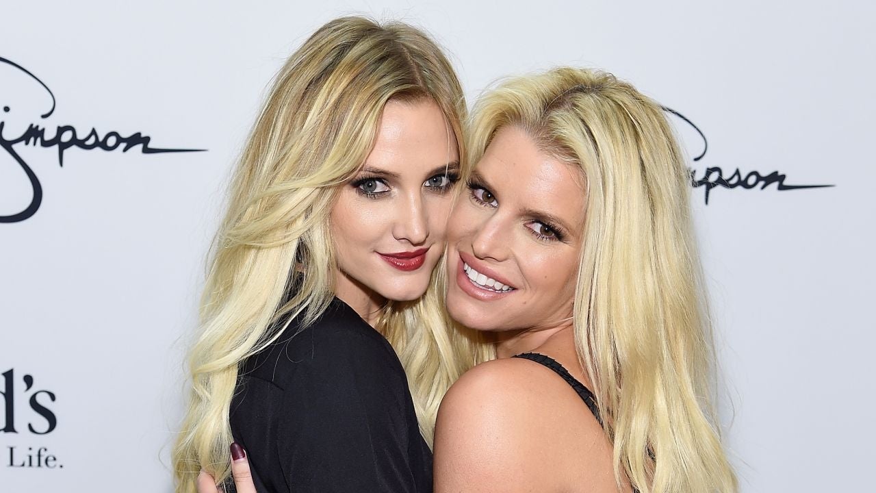 Jessica Simpson Says She Erased John Mayer's Number After He Called Her  'Sexual Napalm': 'It Was Shocking' | Entertainment Tonight