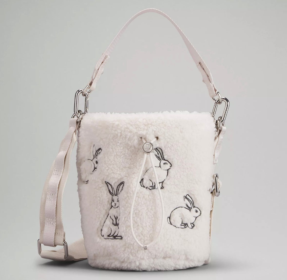 lululemon lunar new year bag Everywhere Belt 1L Limited Edition Rabbit All Over Print Red Multi Color, Limited Edition Rabbit All Over Print Red Multi, Everywhere Belt Bag : Buy Online at Lunar New Year Daily Multi-Pocket