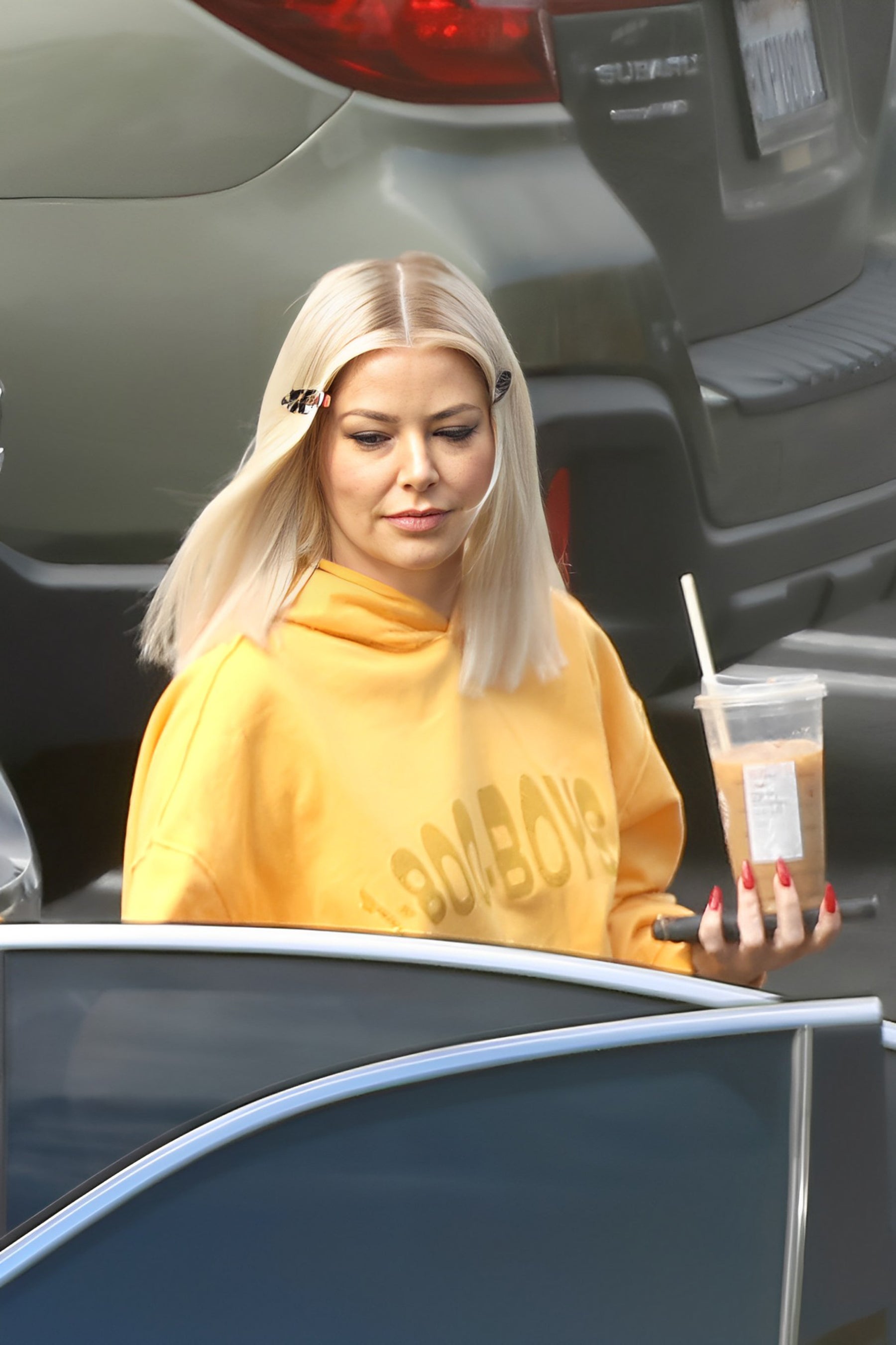 labyrins 馬　パーカー　イエロー　150 Ariana Madix Wears a 'Boys Lie' Sweatshirt to the 'Vanderpump
