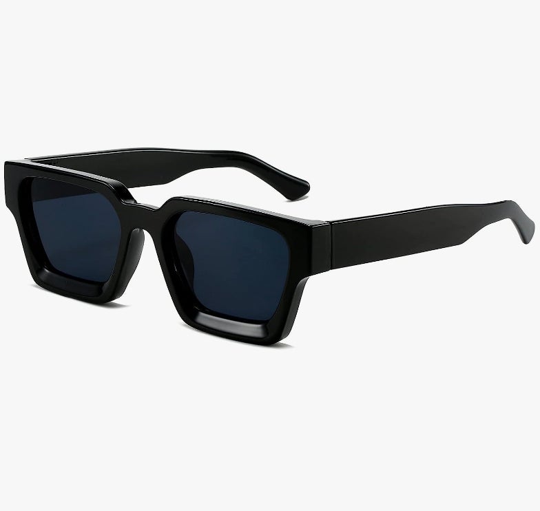 Taylor Swift Wore These Chic Square Sunglasses, and We Found  display picture 1