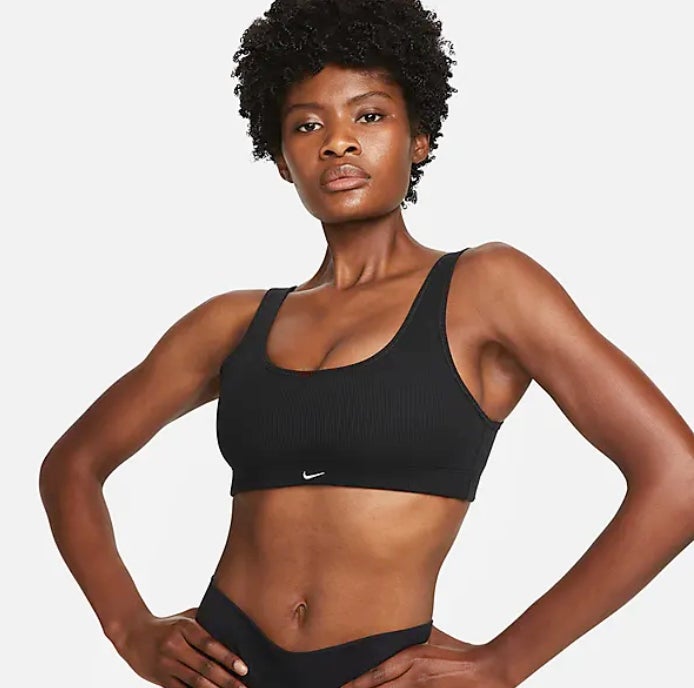 discount nike activewear