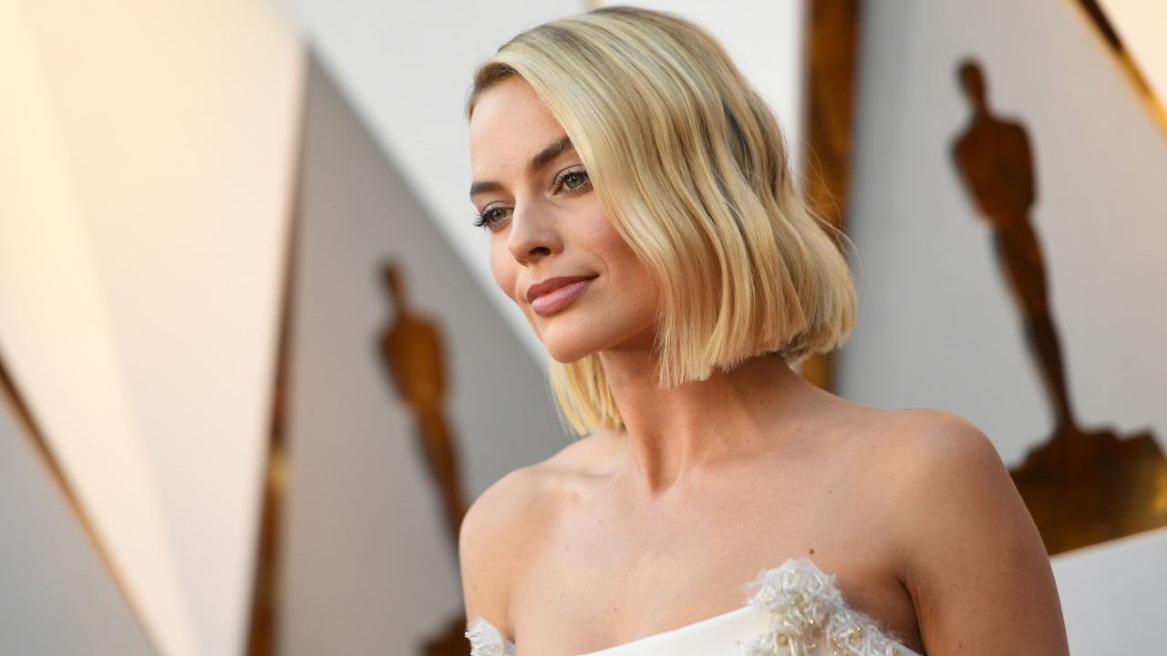 Oscars 2018 Red Carpet: What Margot Robbie Will Be Wearing