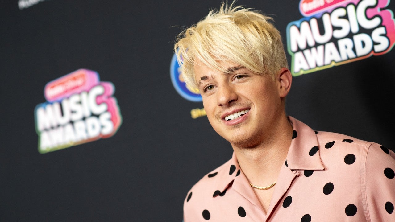 Charlie Puth Hairstyle  Popular Mens Hairstyles of American Singer  UPDATED 2023 Mens Hairstyles  Haircuts X