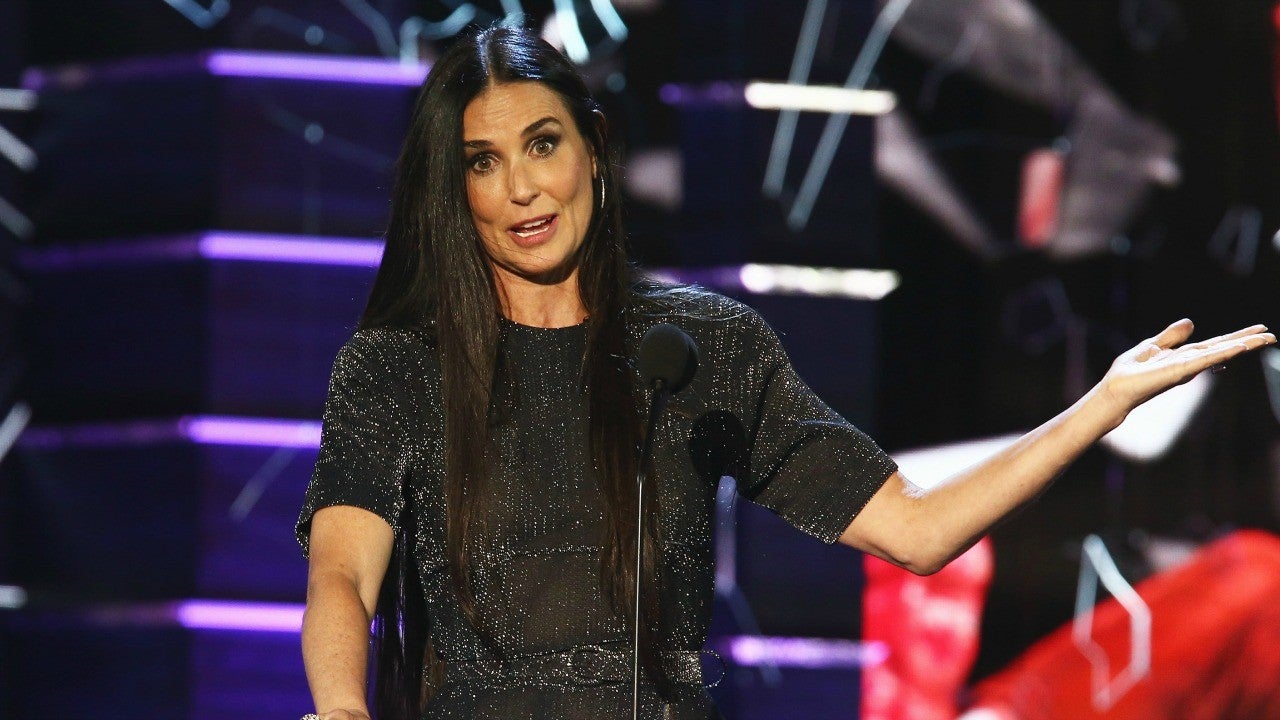 Demi Moore Makes Surprise Appearance at Bruce Willis' Roast, Jok - CBS
