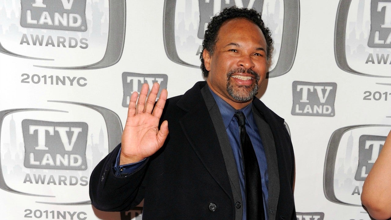 Actors Defend Cosby Show Star Geoffrey Owens After Hes Seen Working at Grocery Store whas11