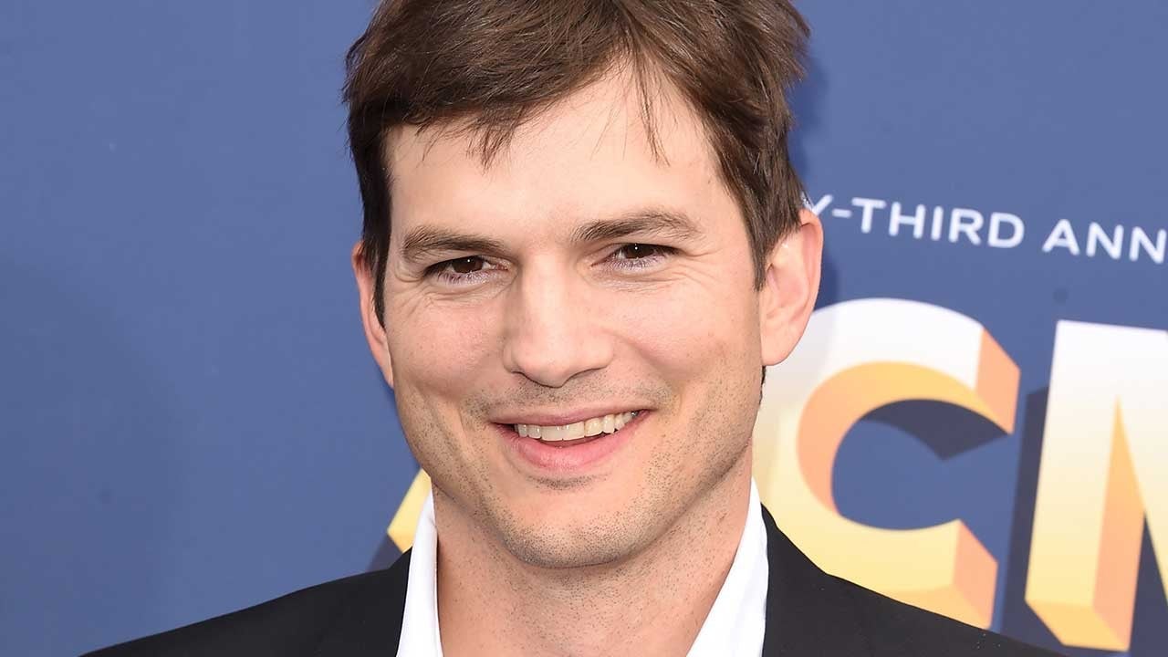 Ashton Kutcher Explains Why He Was Fired From Elizabethtown And Replaced By Orlando Bloom Cbs8 Com