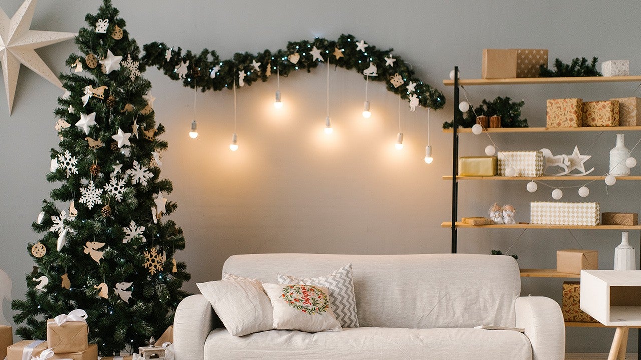 The Best Holiday Decor Deals From Macy's, Wayfair, Home Depot and More