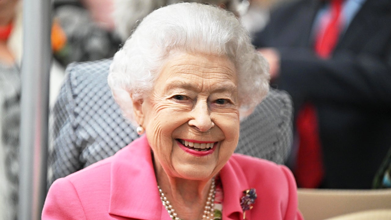 Queen Elizabeth Travels to Balmoral for Break Before Platinum Jubilee