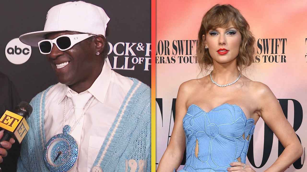 New Photo - 'King Swiftie' Flavor Flav Gets Shout-Out From Taylor Swift From Stage in Hamburg