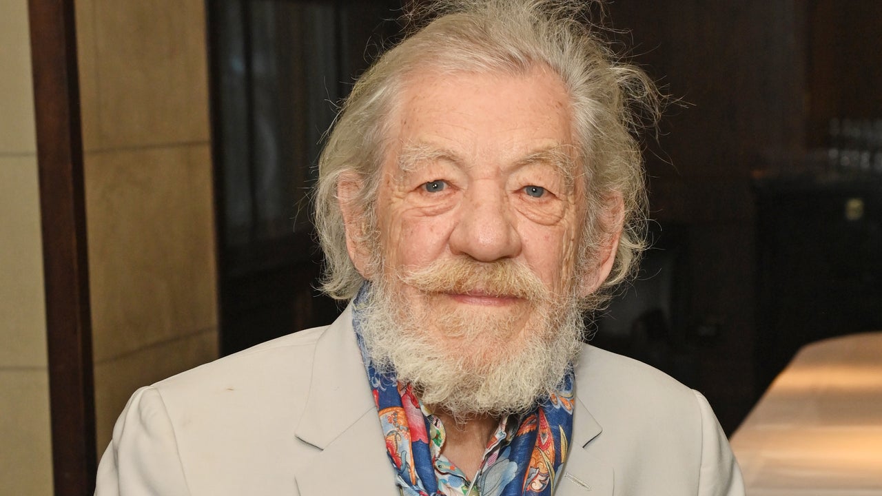 New Photo - Ian McKellen Says He Injured His Neck and Wrist During Onstage Fall: 'My Doctors Promise a Complete Recovery'