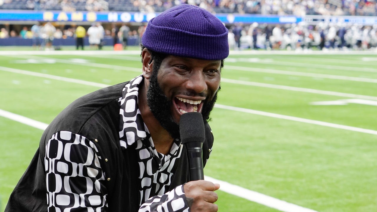 New Photo - Tyrese Cries After Singing Marvin Gaye-Inspired National Anthem at Rams vs. Cowboys Game (Exclusive)