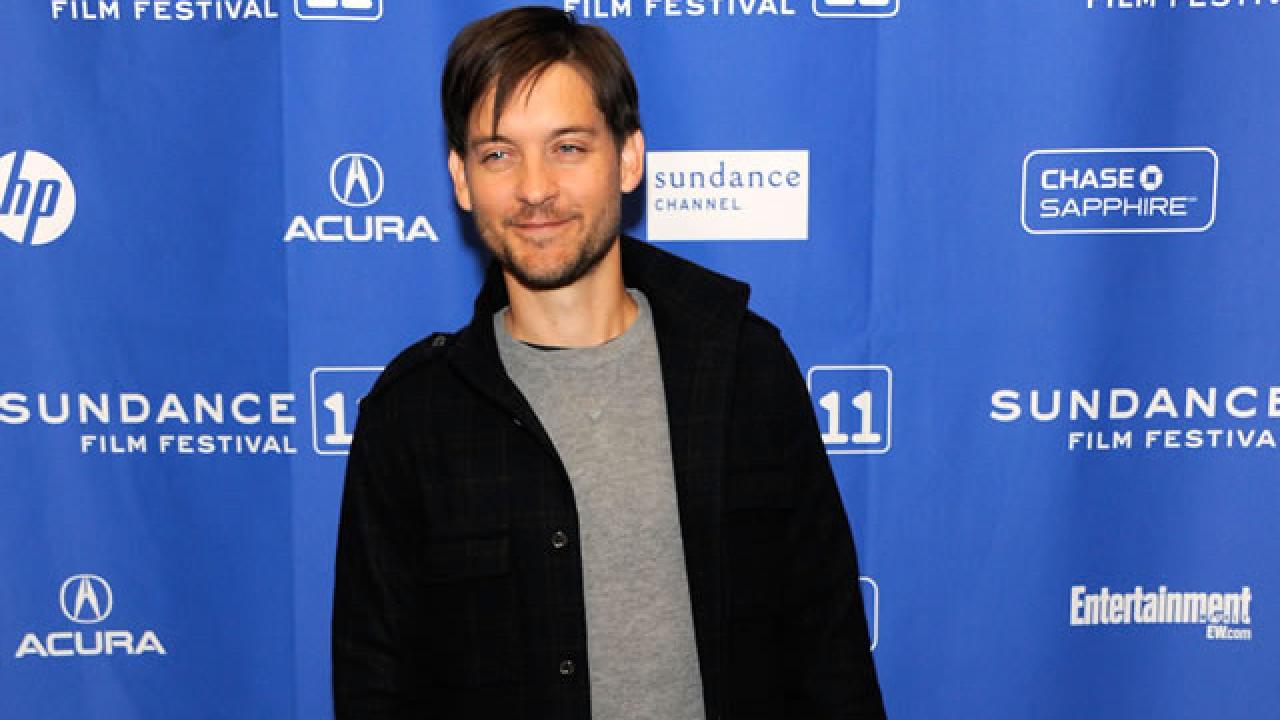 Tobey Maguire Entangled in Gambling Web | Entertainment Tonight