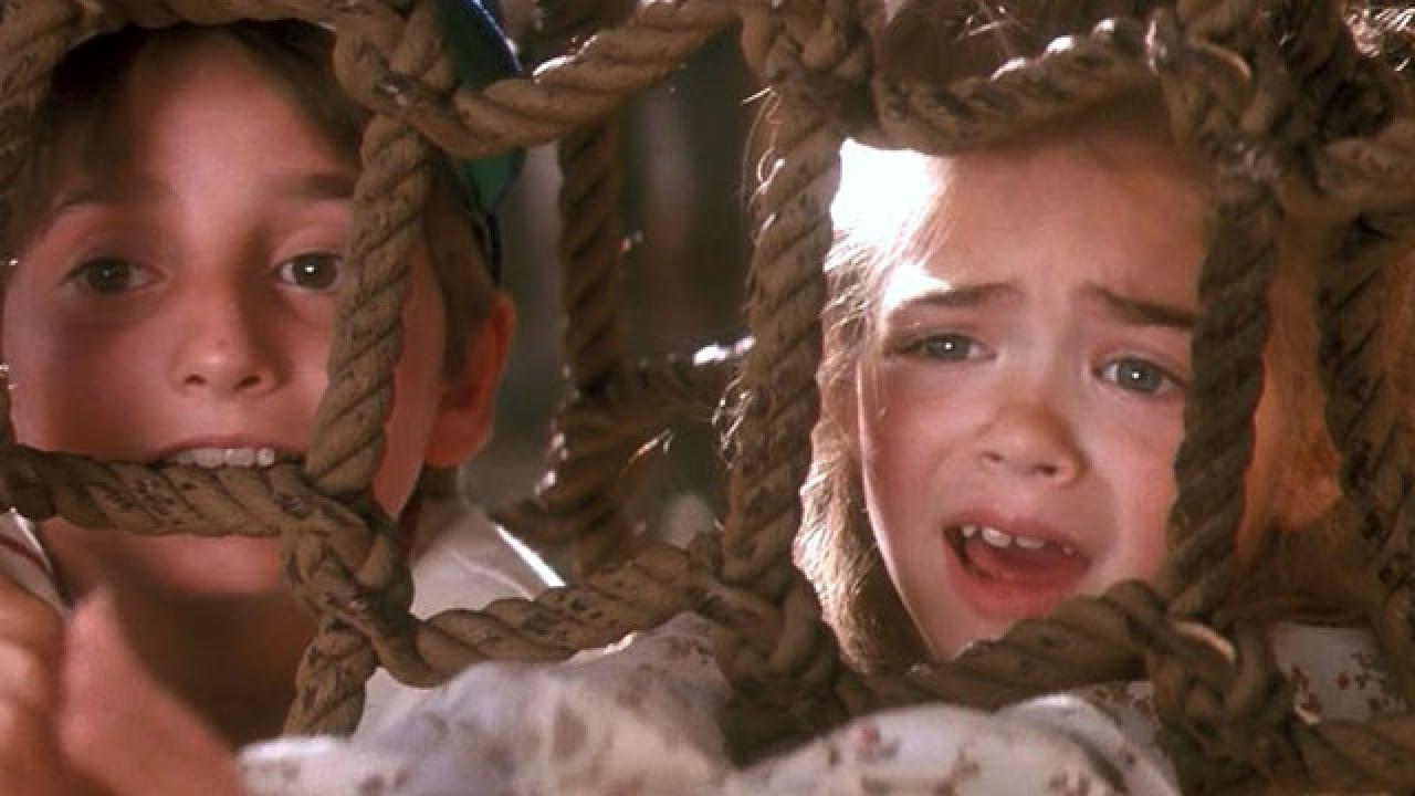 The Little Girl From &#039;Hook&#039; is All Grown Up! | Entertainment Tonight