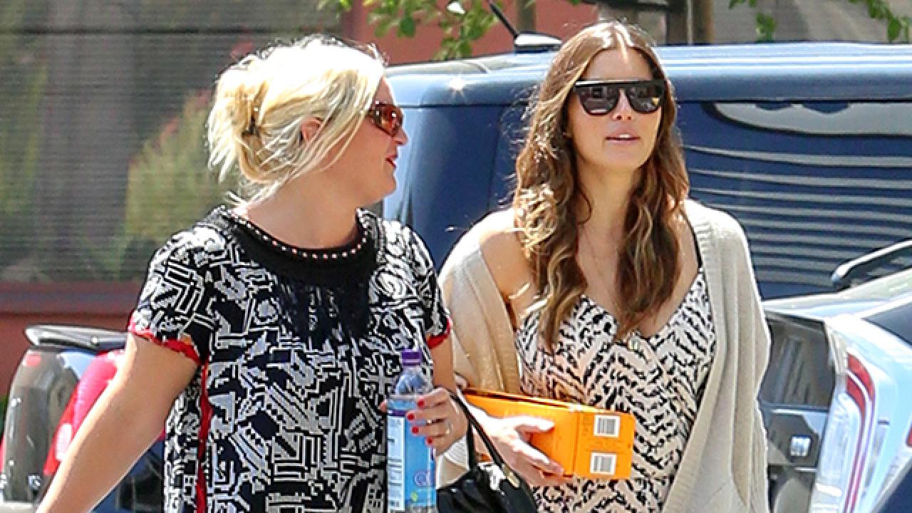 Jessica Biel Steps Out for First Time Since Giving Birth