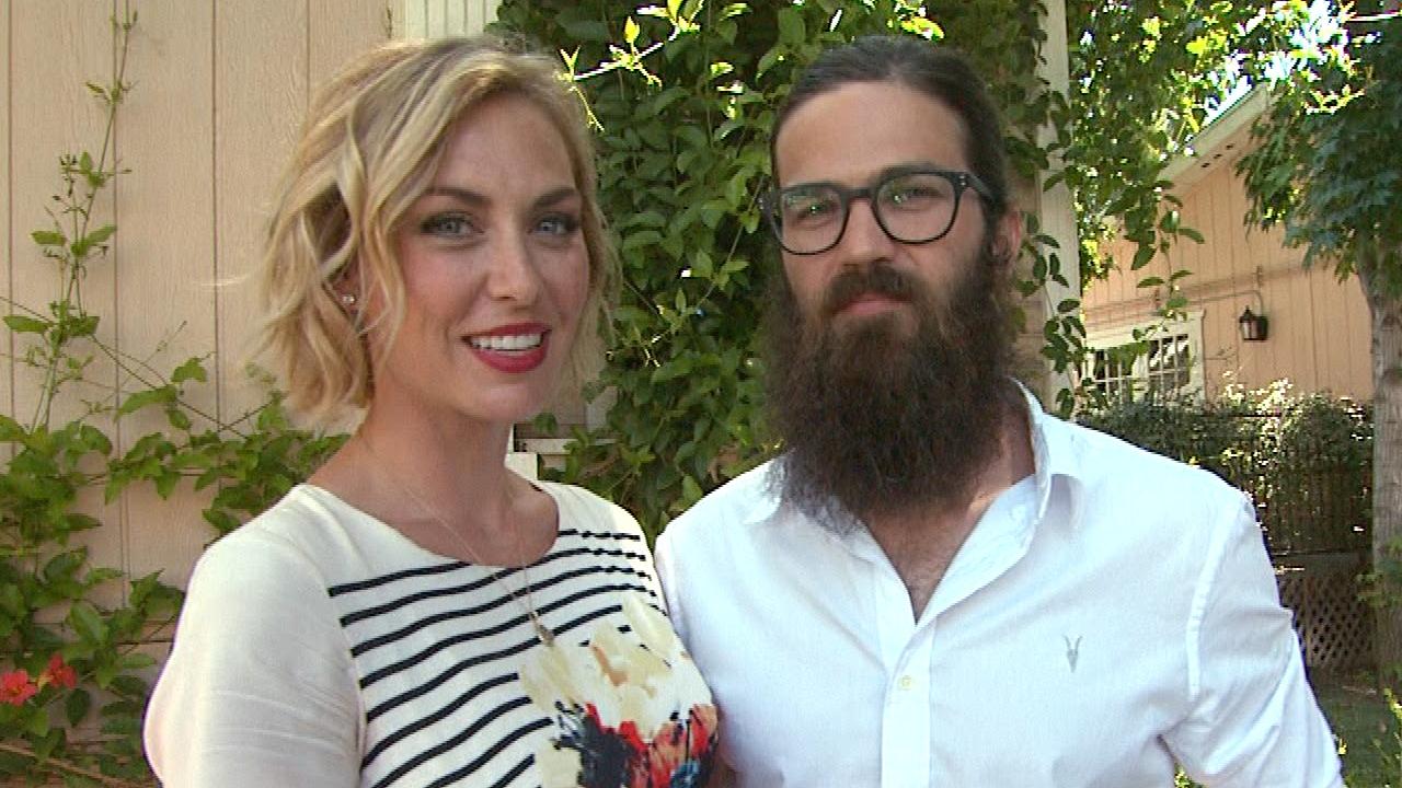 9 Biggest Bombshells From Jep And Jessica Robertson S New Book From Belt Whippings To Porn Addiction Entertainment Tonight Youngest brother, happily married father of 5! duck dynasty s jep robertson says dad phil was famous for spanking his kids