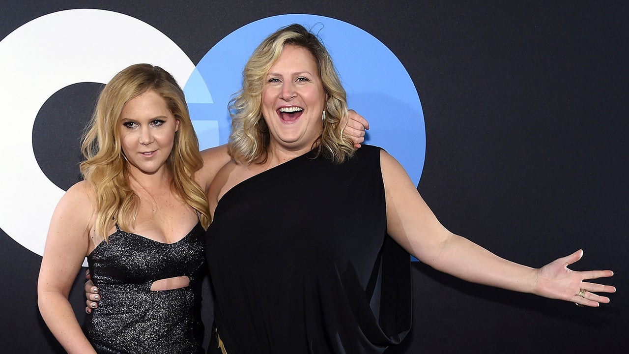 Comedian Bridget Everett Applauds Bff Amy Schumer For Standing Up To Glamour And The Plus Size
