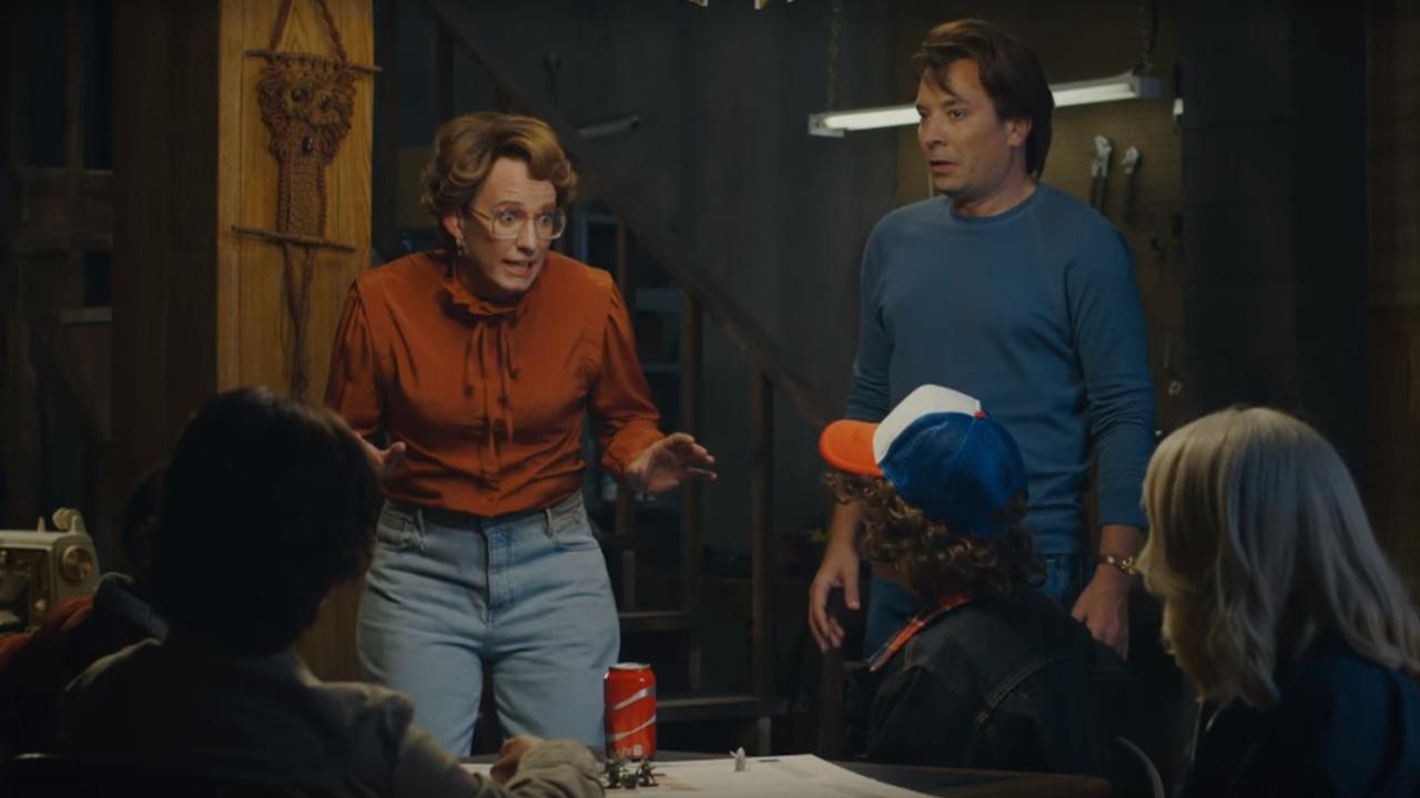 Barb Gets Her Revenge In Deleted Scene From Stranger Things On The Tonight Show Entertainment Tonight