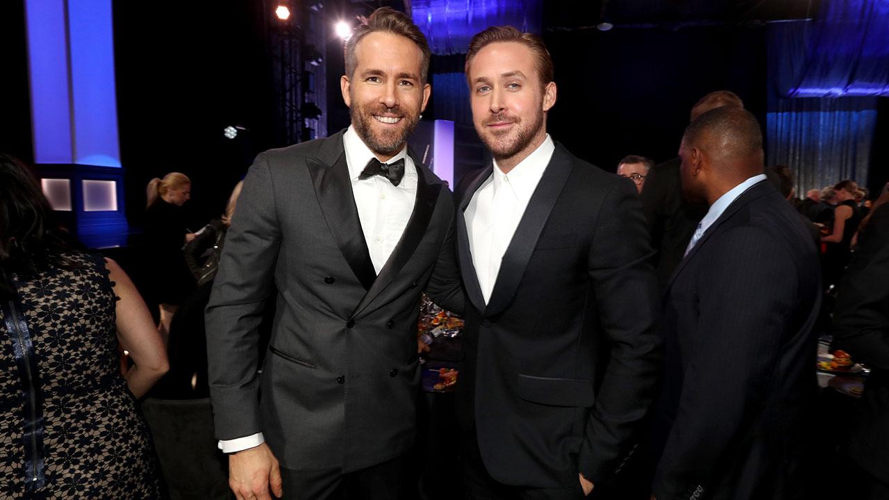 Ryan Reynolds and Ryan Gosling Pose Together at the Critics' Choice ...