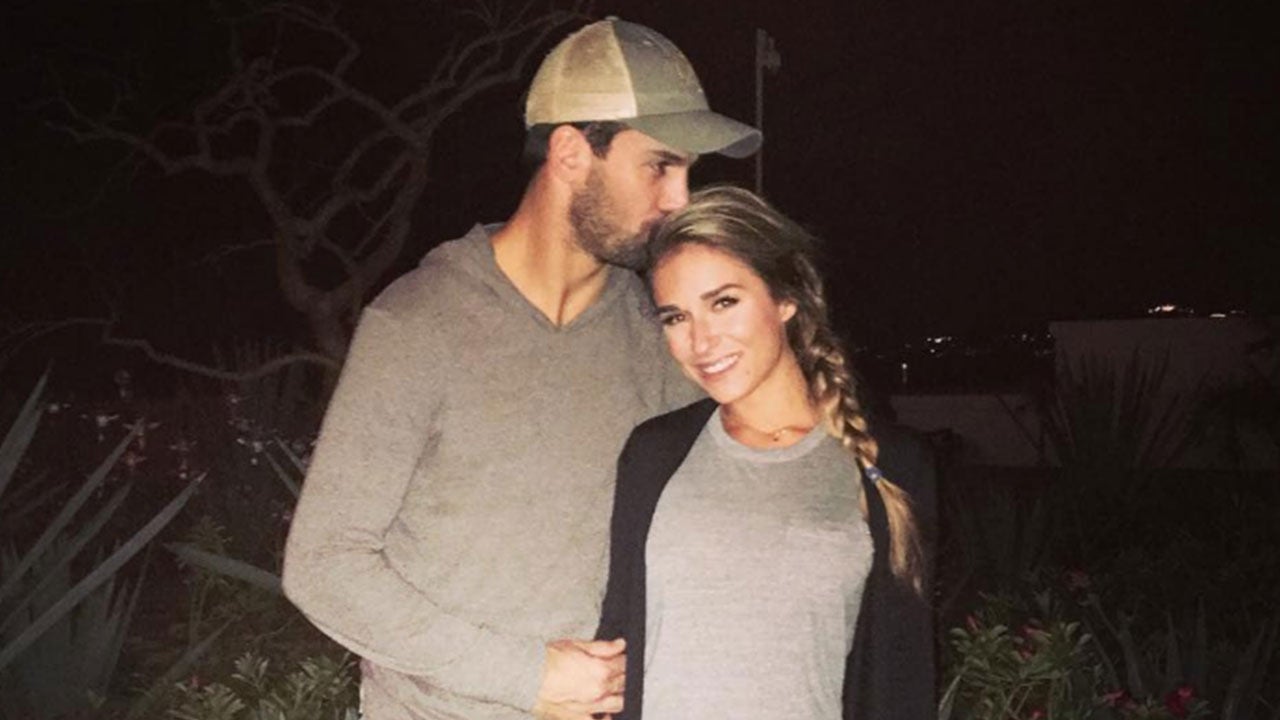 Eric Decker Shows Off Wife Jessie James' Insanely Fit 