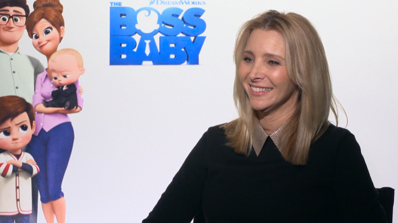 EXCLUSIVE: Lisa Kudrow Clarifies Comments About Rude 'Friends' Guest ...