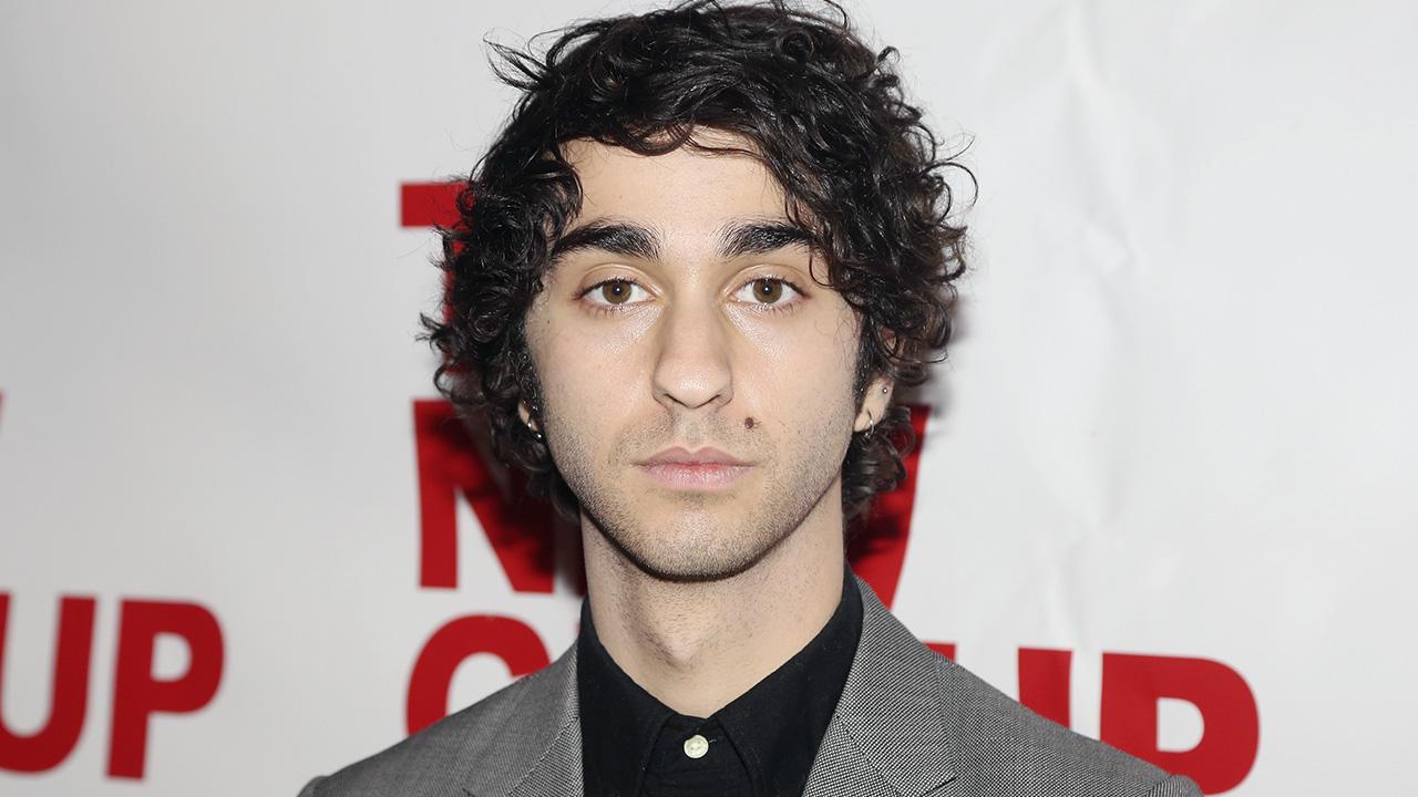 Alex Wolff Explores Contradictions of 'My Friend Dahmer' (Exclusi...