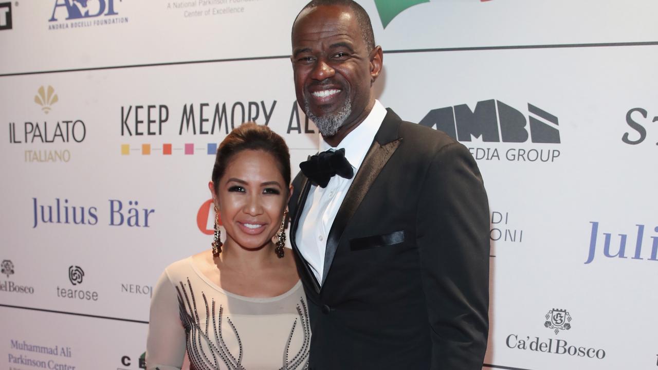 Brian Mcknight Marries Leilani Malia Mendoza In Lavish Castle Ceremony See Her Dazzling Gown Entertainment Tonight