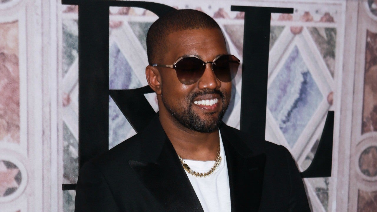 Kanye West�s New Photo With Saint Proves He�s the Happiest