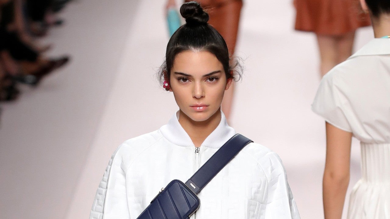 Kendall Jenner Returns To The Runway Alongside The Hadid Sisters And Kaia Gerber Entertainment Tonight