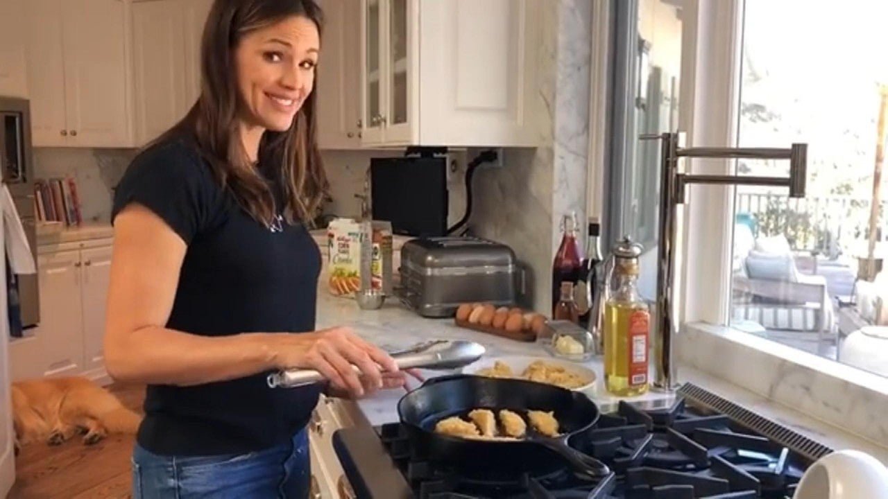 Jennifer Garner Shows How to Make a Perfect Thanksgiving