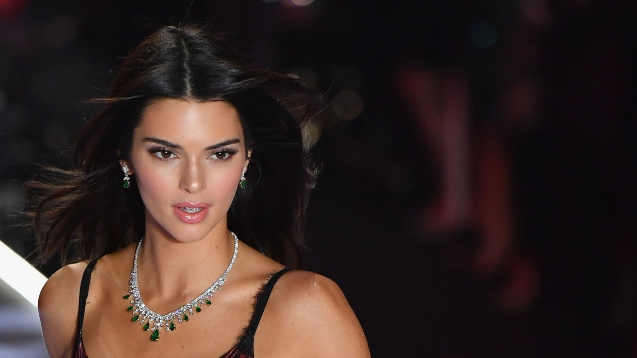 Kendall Jenner Rocks Sexy Scottish-Inspired Look at Victoria's Secret ...