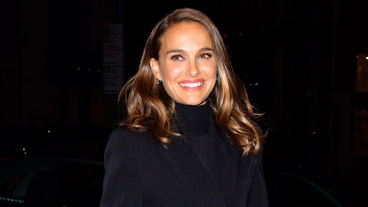 Natalie Portman Reveals Who S The Better Kisser Between Mila Kunis And Ashton Kutcher Entertainment Tonight