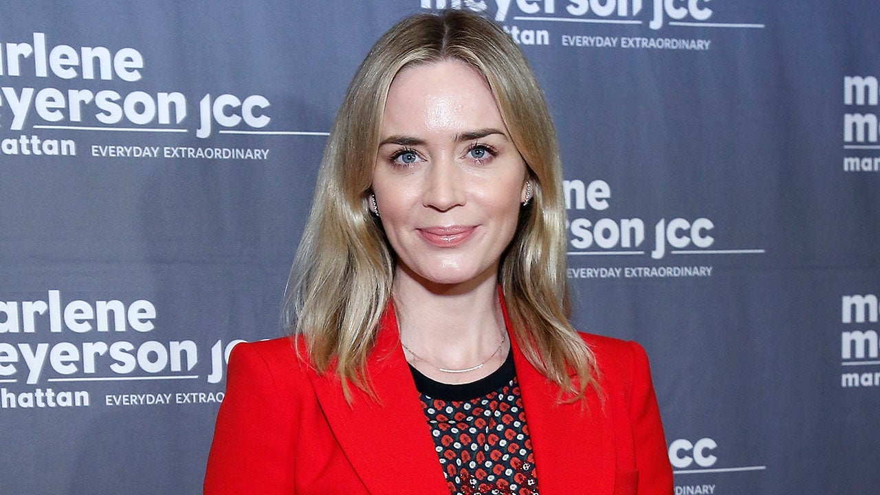 Emily Blunt Recalls Her ‘Horror Show’ First Kiss
