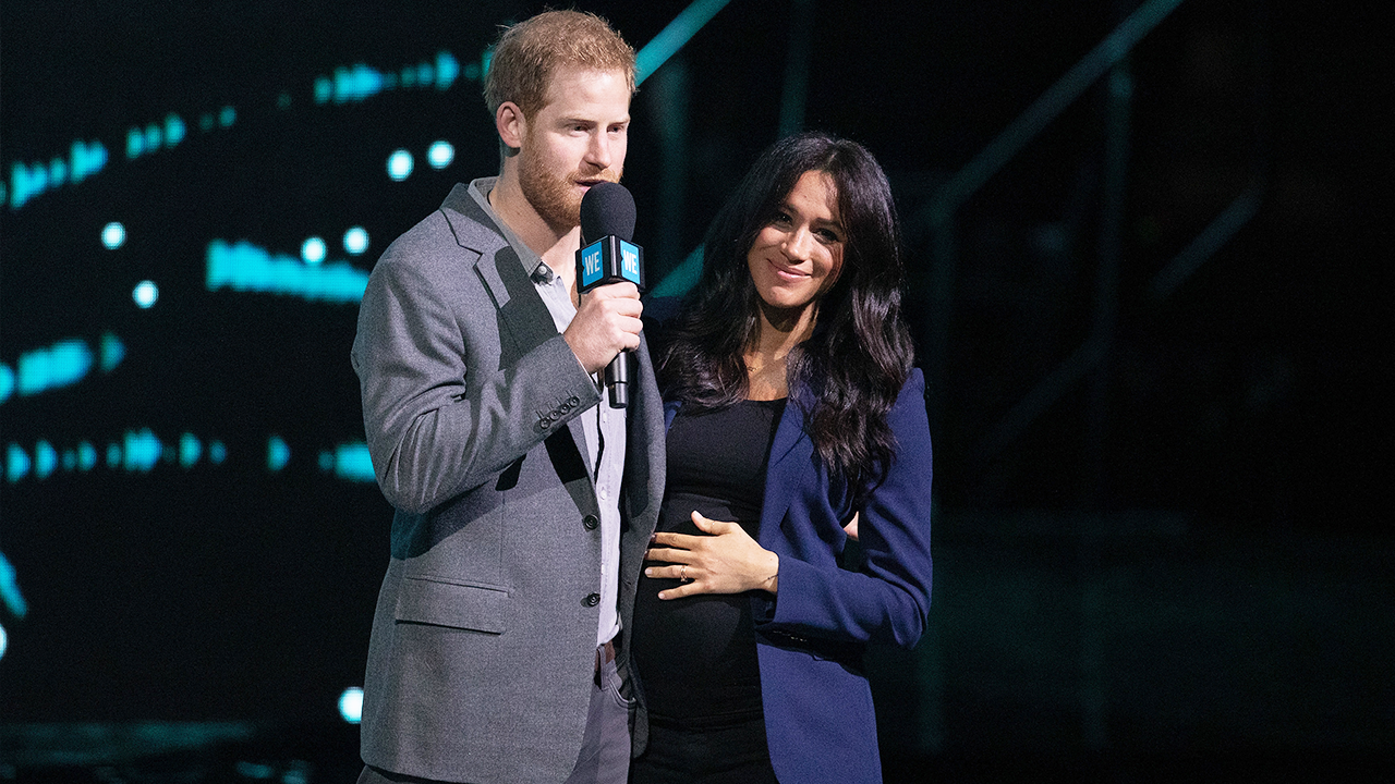 Meghan Markle Gives Birth to Royal Baby! | Entertainment Tonight