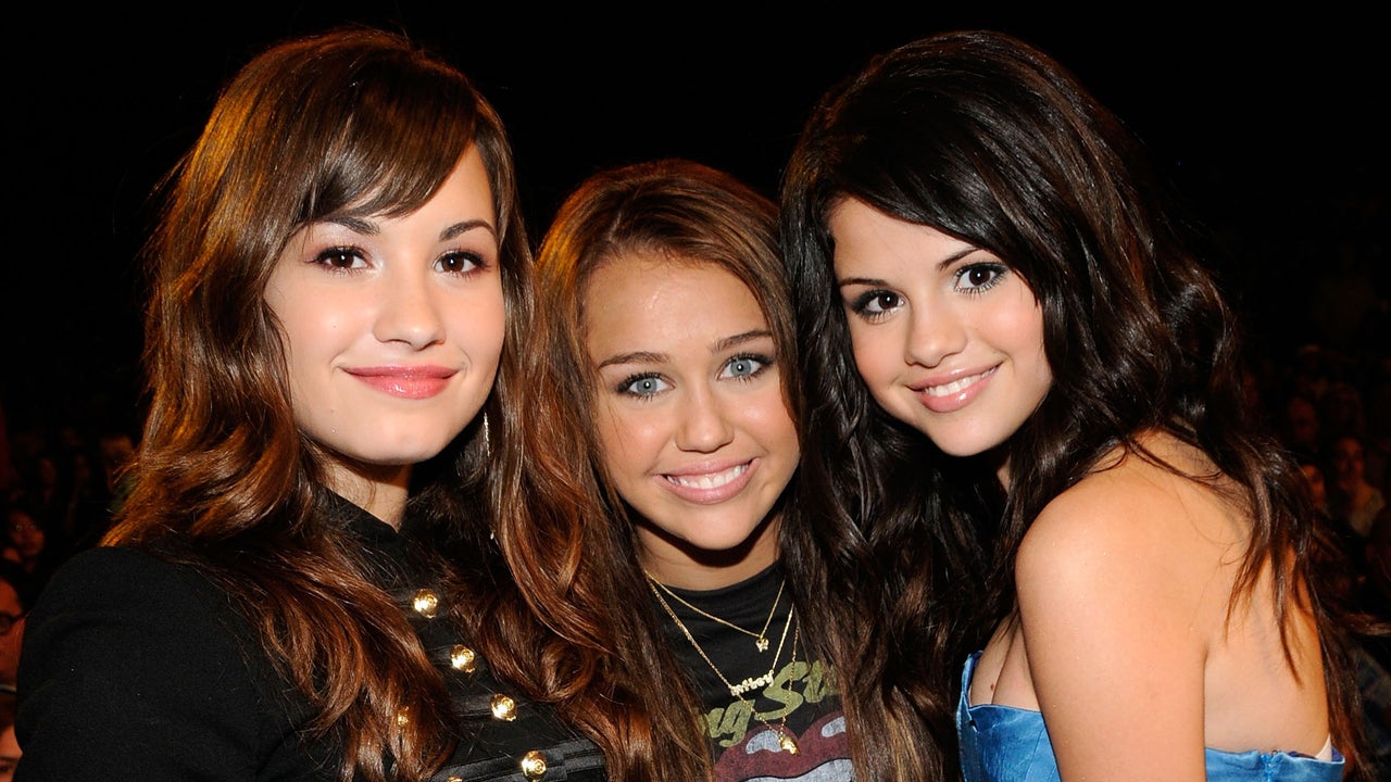 1280px x 720px - Selena Gomez & Demi Lovato Reply to Miley Cyrus' 'Iconic' Throwback Video |  Entertainment Tonight