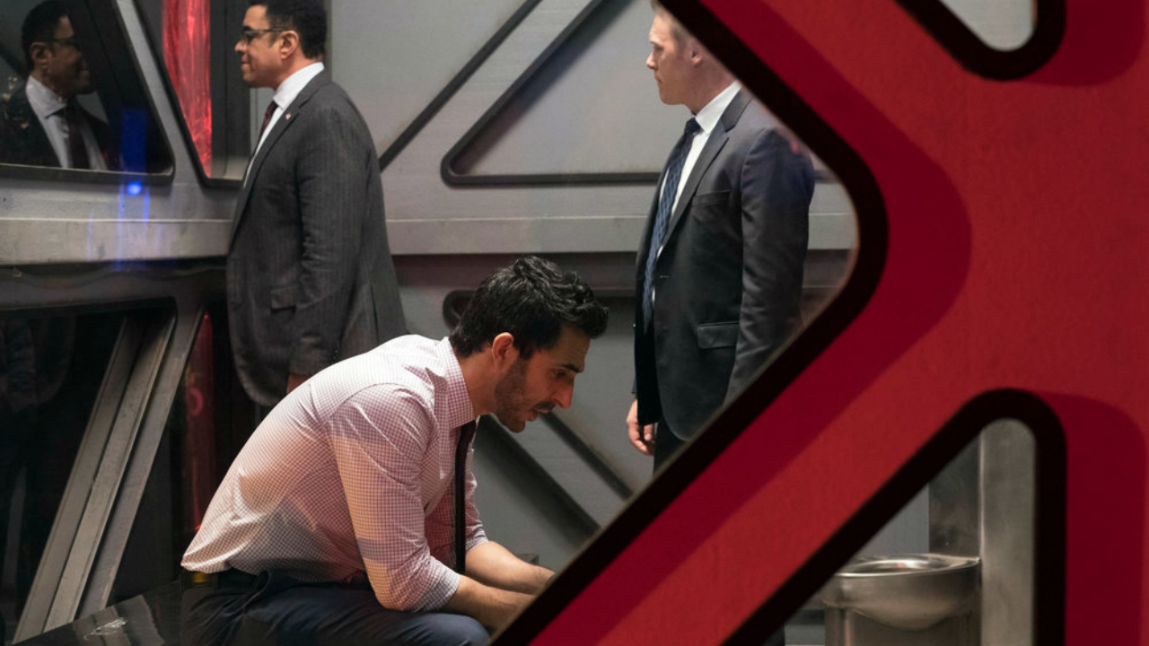 The Blacklist Watch A Tension Filled Season 6 Finale Sneak Peek Exclusive Entertainment