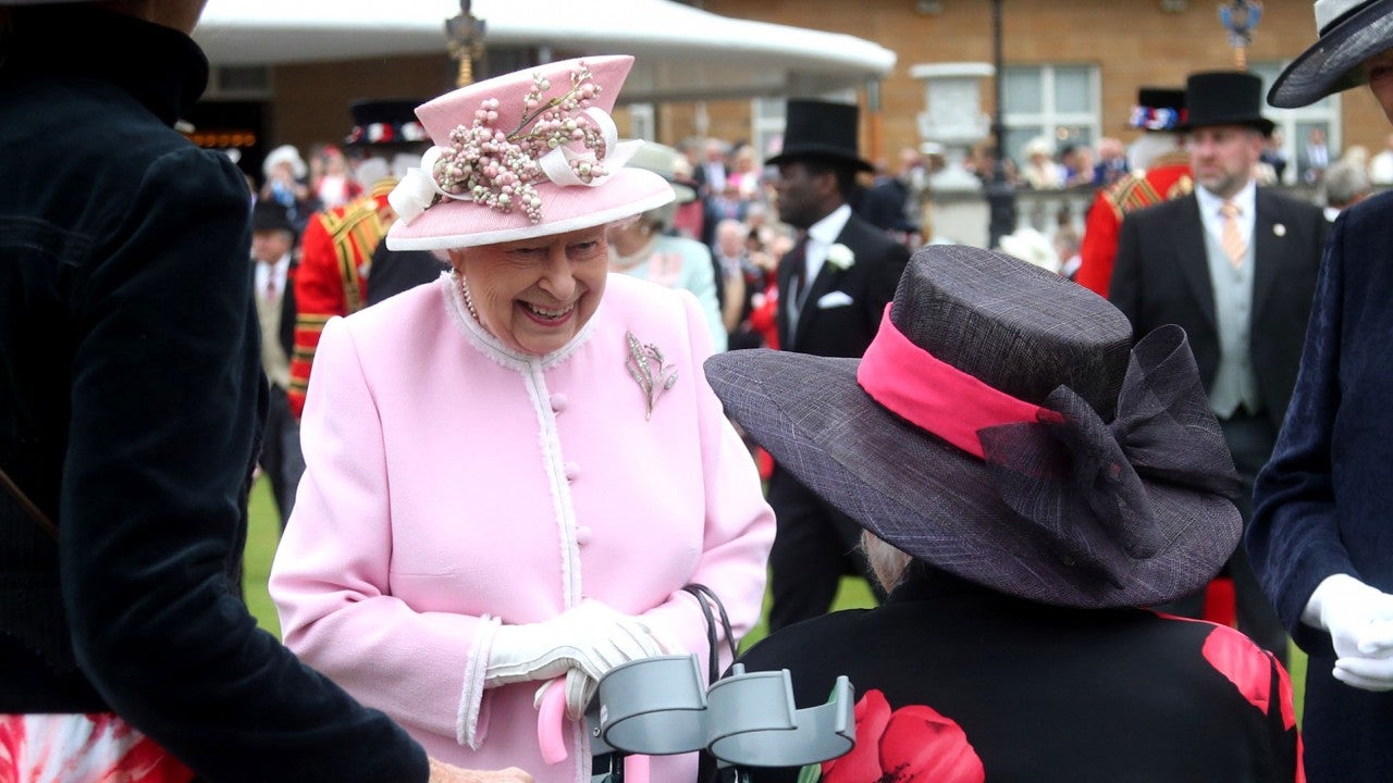 Queen Elizabeth Reunites With Woman She Met 70 Years Ago: See the Then ...