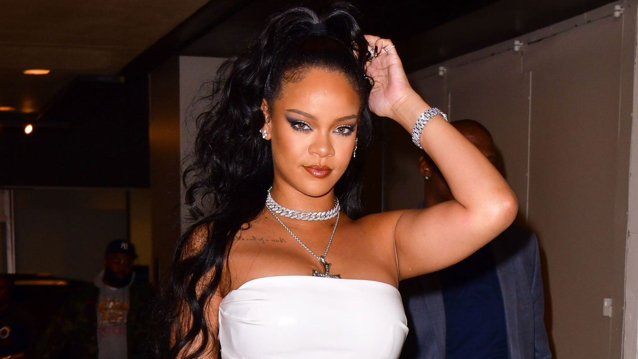 Rihanna Teases Fans Waiting For Her R9 Album To Drop