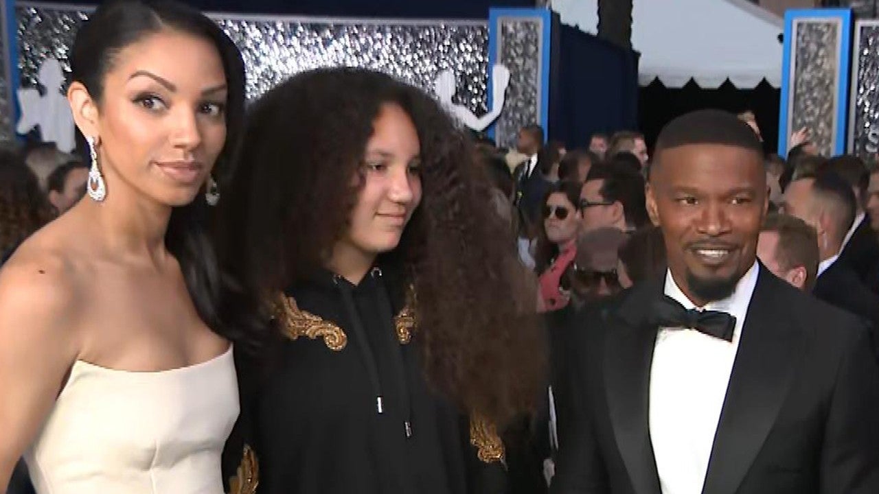 SAG Awards 2020: Watch Jamie Foxx and His Daughters Gush Over Each
