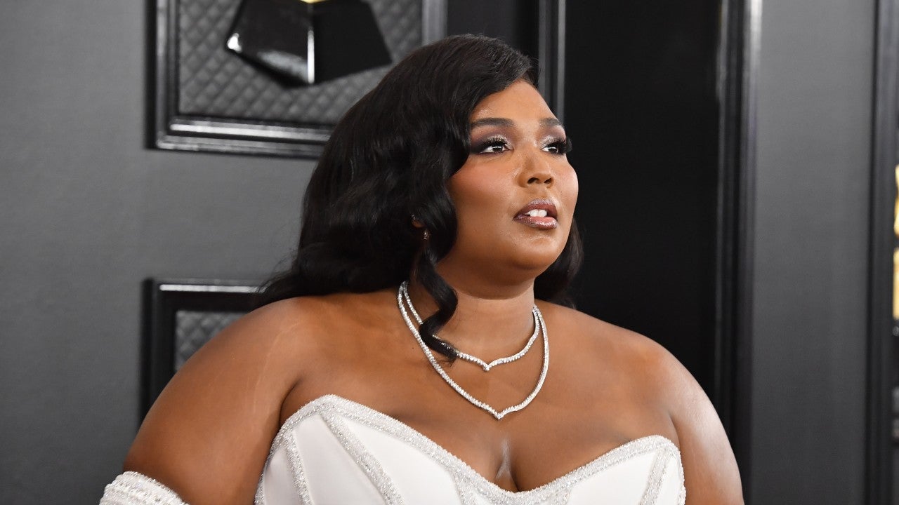 Lizzo S Stylist Details Her 4 Stunning Grammy Looks This Was Her Night Exclusive Entertainment Tonight
